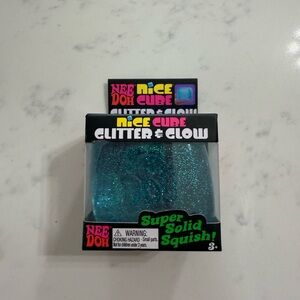 NeeDoh Glitter & Glow Cube - Blue